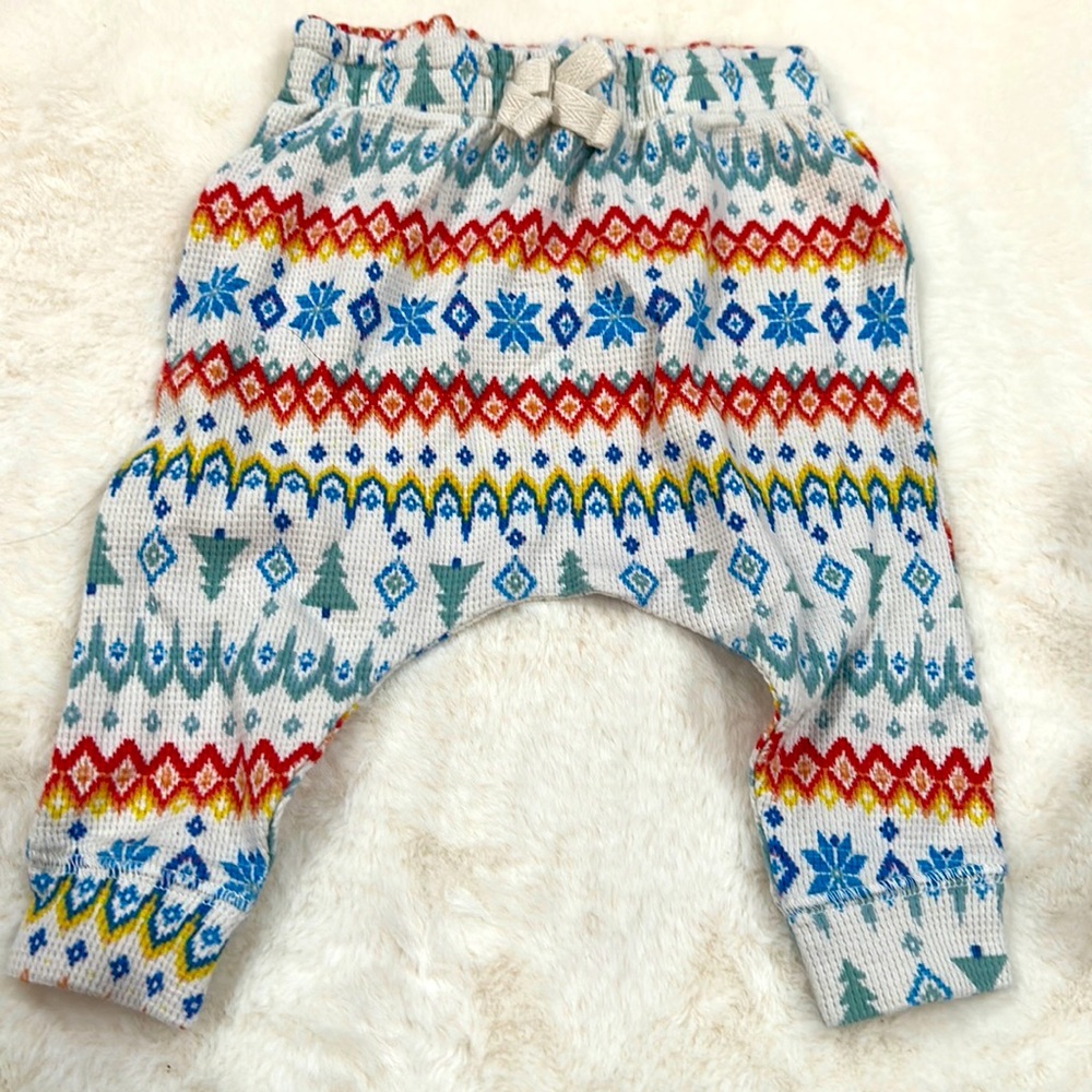 Old navy winter pants 3-6months